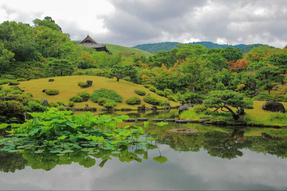 依水園後園